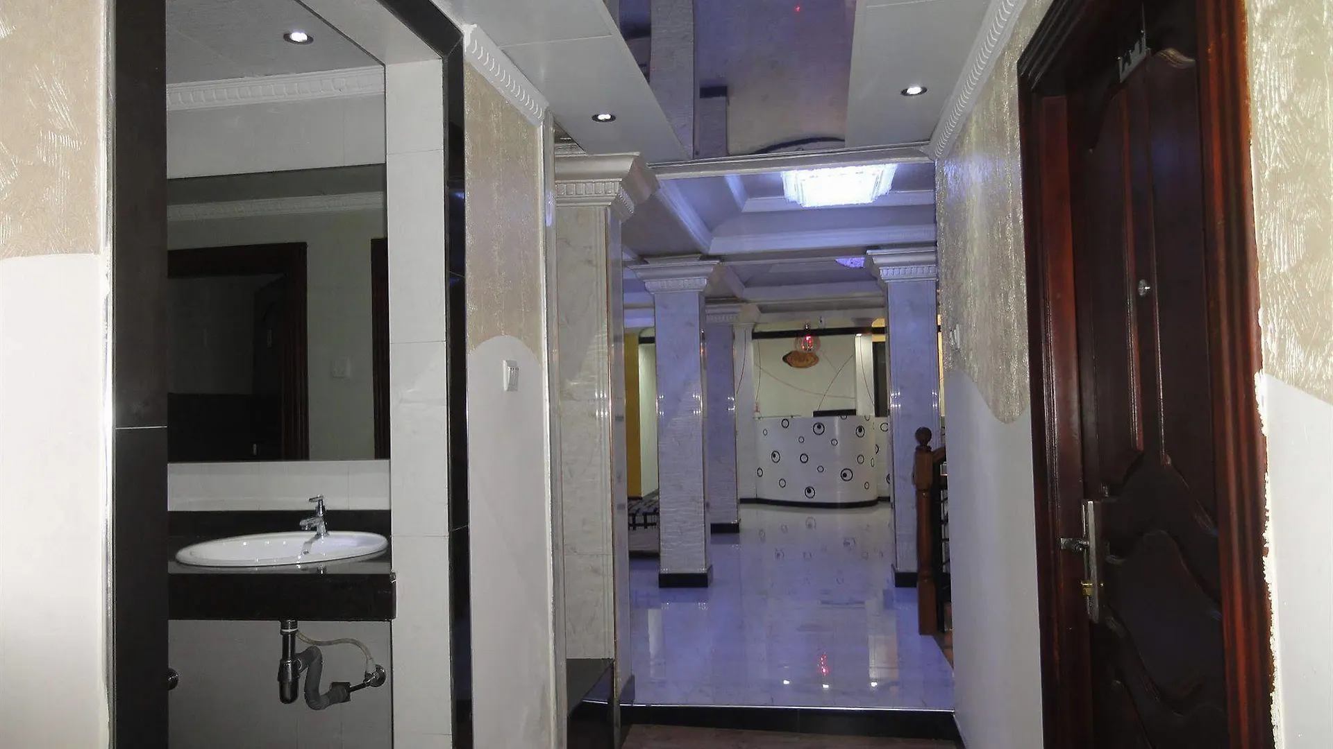 Saasha City Hotel Colombo